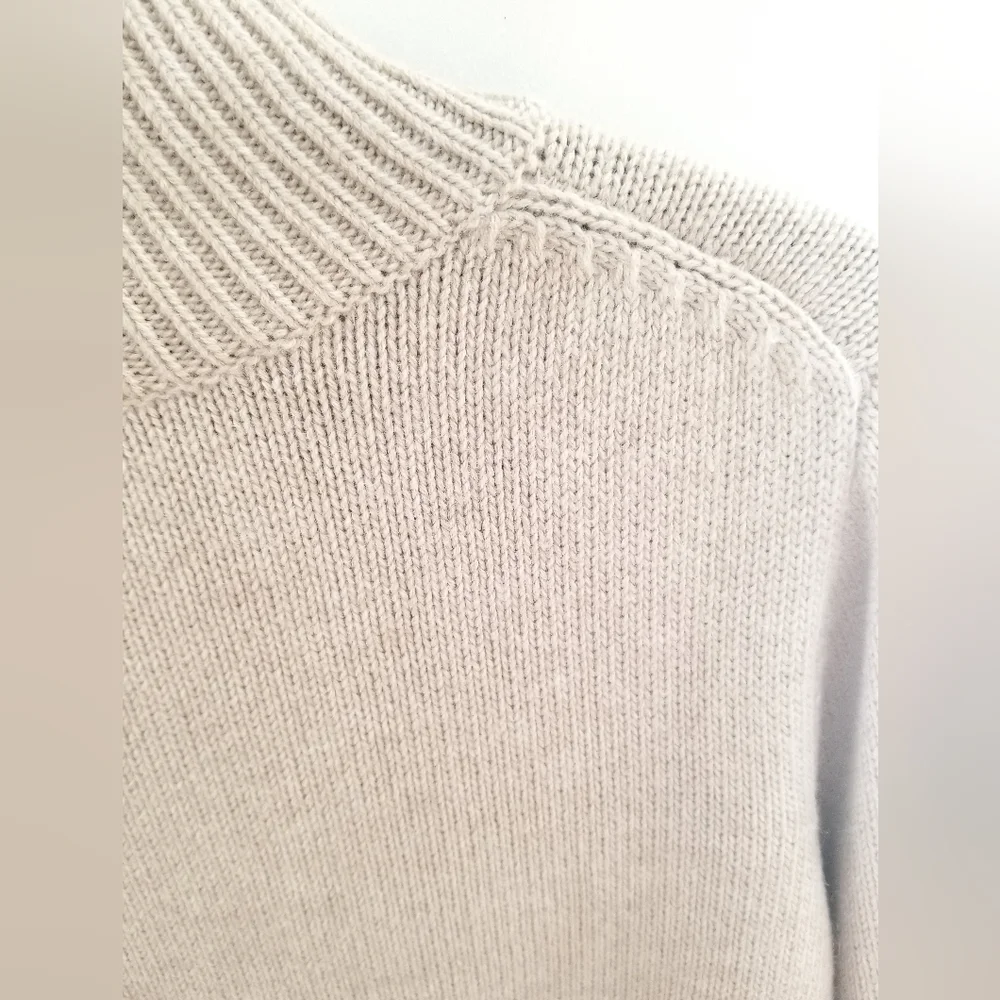Evernew Mock Neck Sweater Sz L New Condition - Picture 4 of 6